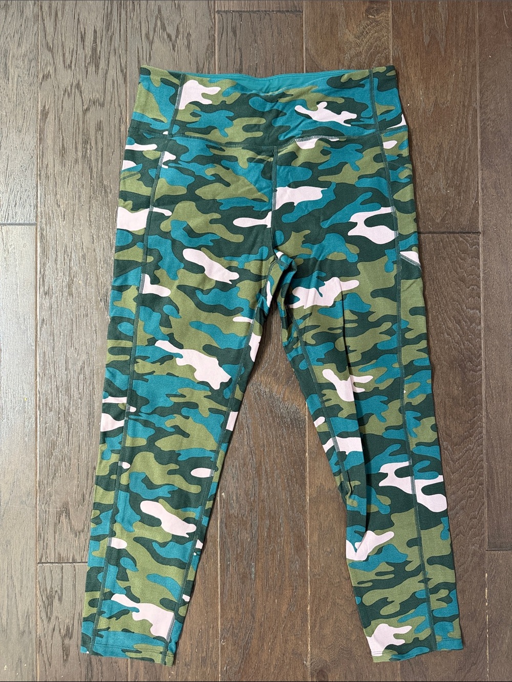Calvin Klein Performance Girls Teal Green & Pink Camo Leggings